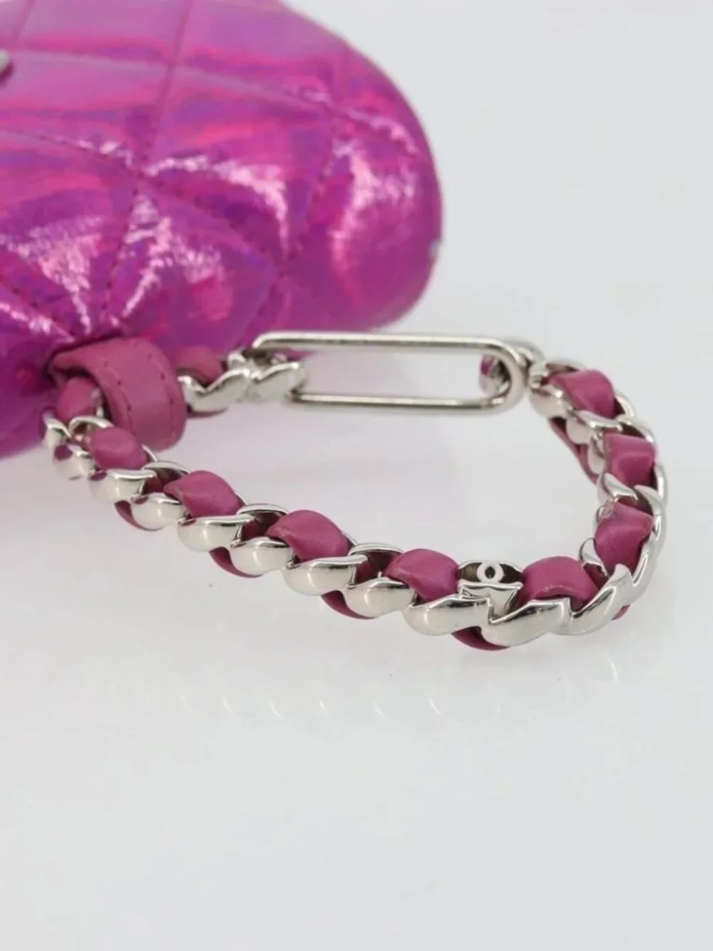 CHANEL Matelasse Carabiner Pouch Patent leather Pink Silver CC Auth YKZ1380A